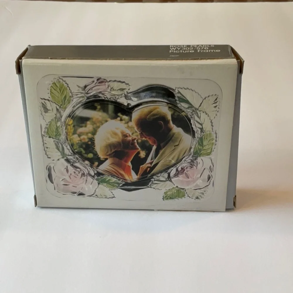 NWB-Vintage crystal rose heart shaped Art Deco picture frame 4 1/2 X 6 in
